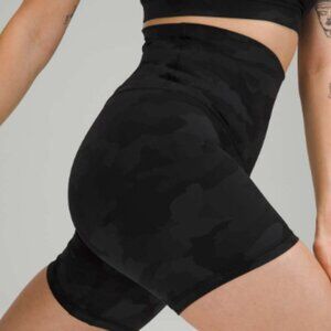 Camo Lulu Align Short 6"